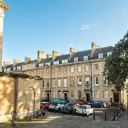 Unique 1 Bedroom Apartment-Bath Exterior photo