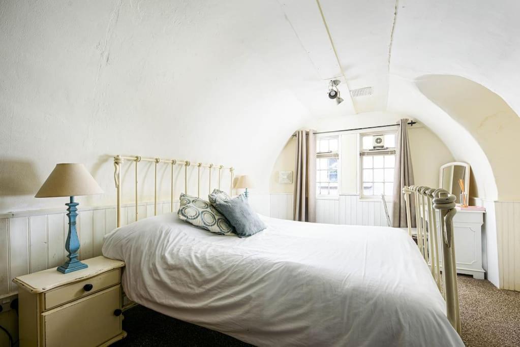Apartamento Unique 1 Bedroom Apartment-bath Bath